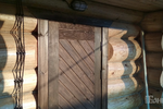 деревянная дверь в баню